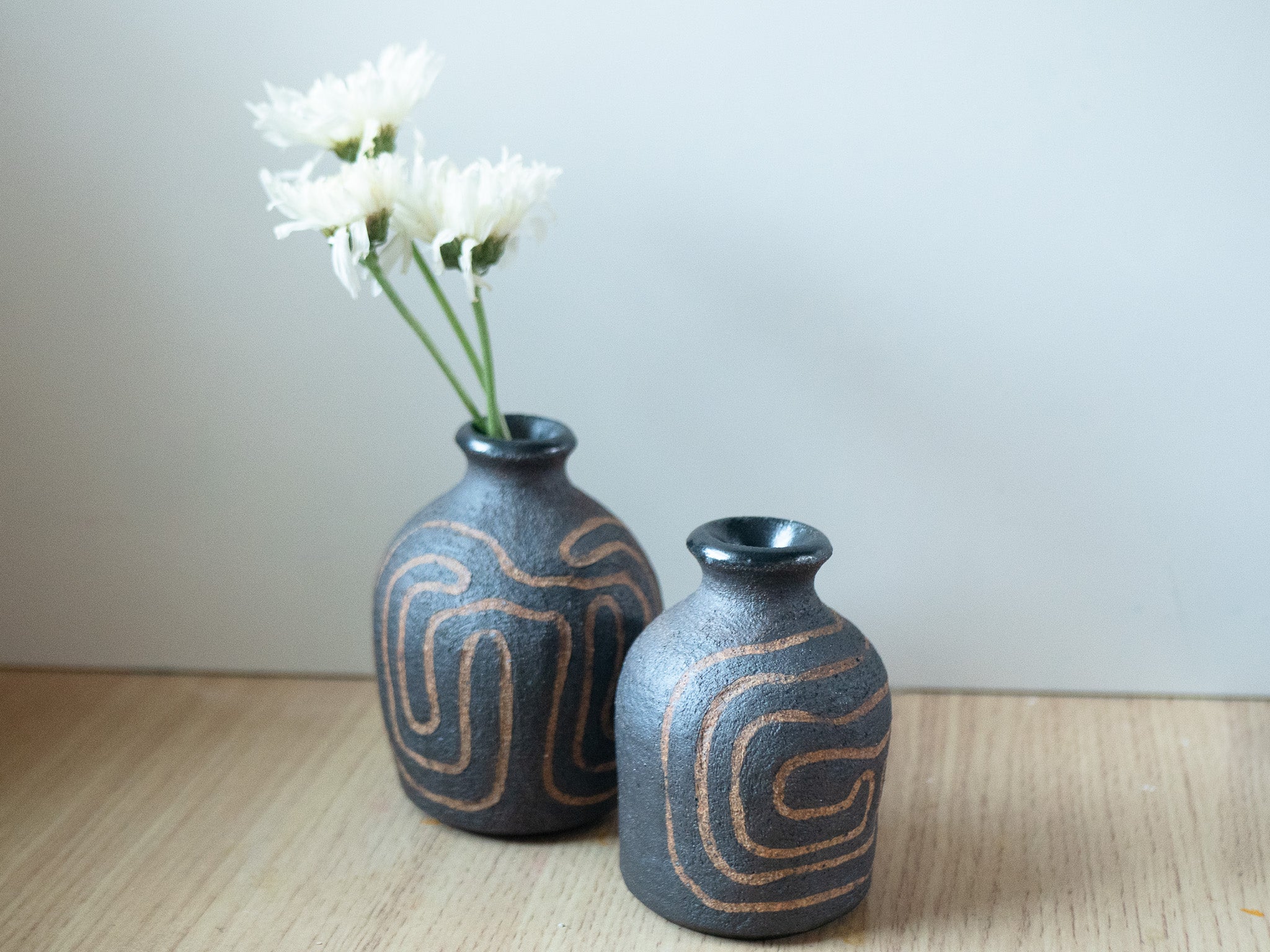 Black Labyrinth Inlay Bud Vases